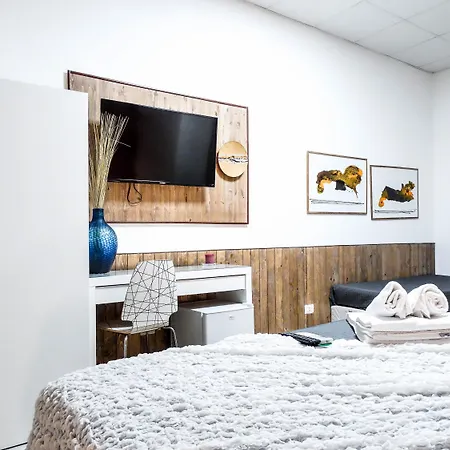 Magic Door בית הארחה רומא