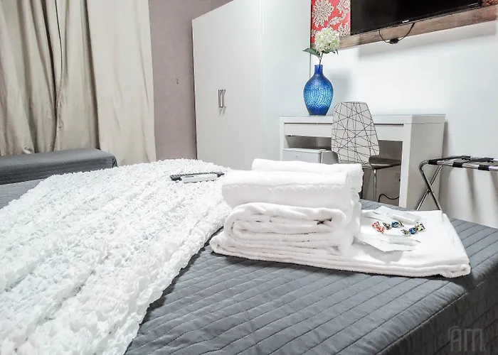 ゲストハウス Magic Door 3*