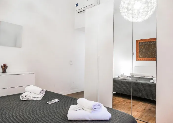 Magic Door ゲストハウス ローマ