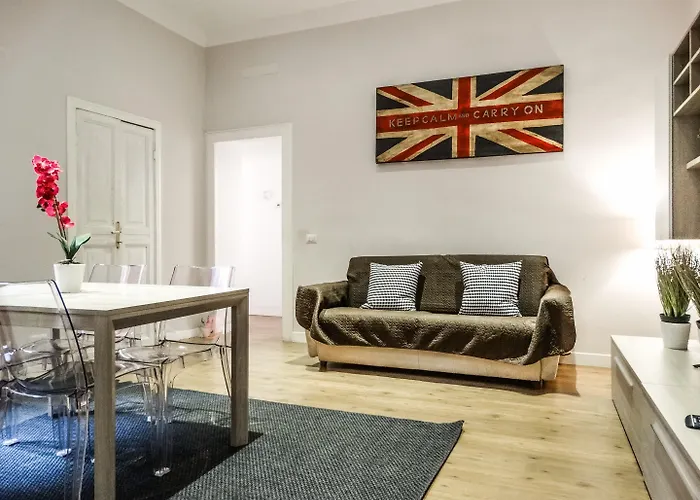 Magic Door ゲストハウス 3*